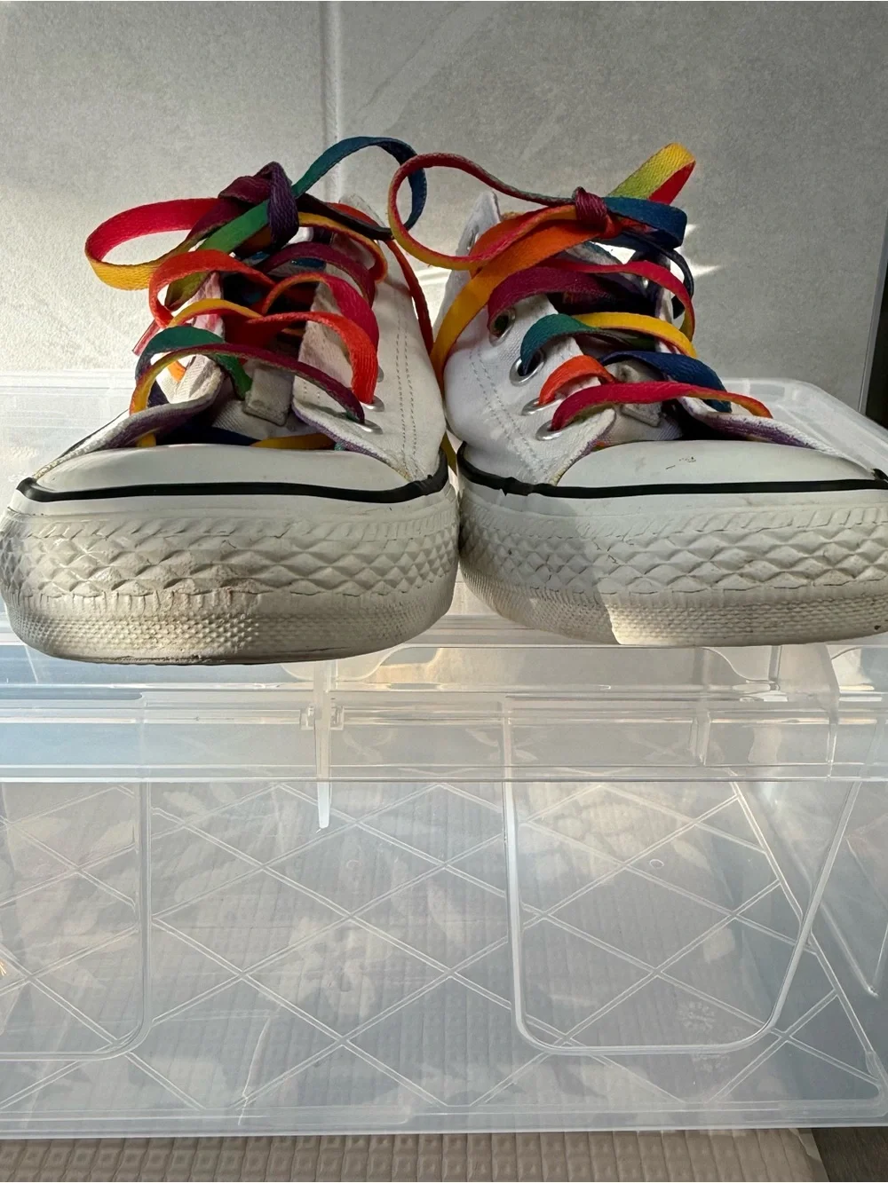 Converse White Low Top Sneakers with Rainbow Laces &  Tongue and Purple Interior - Picture 6 of 9